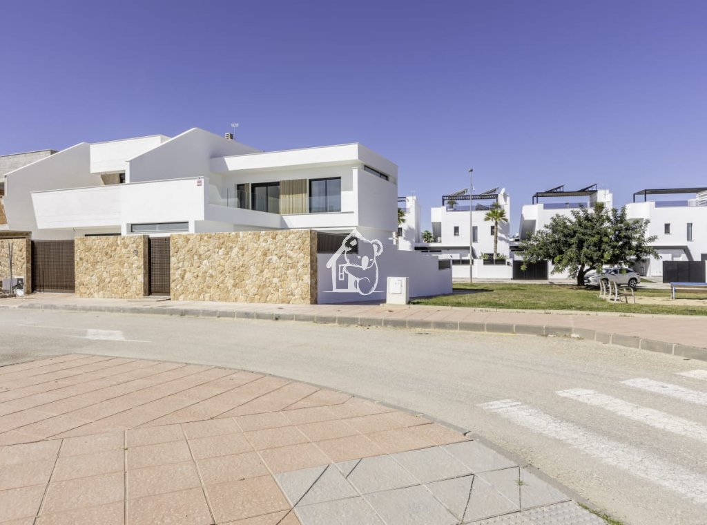 Obra nueva - Adosado - San Javier