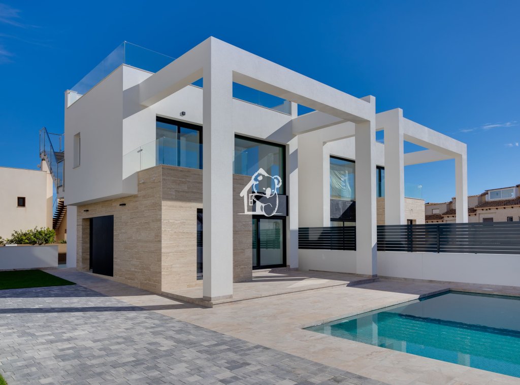 Obra nueva - Adosado - Torrevieja