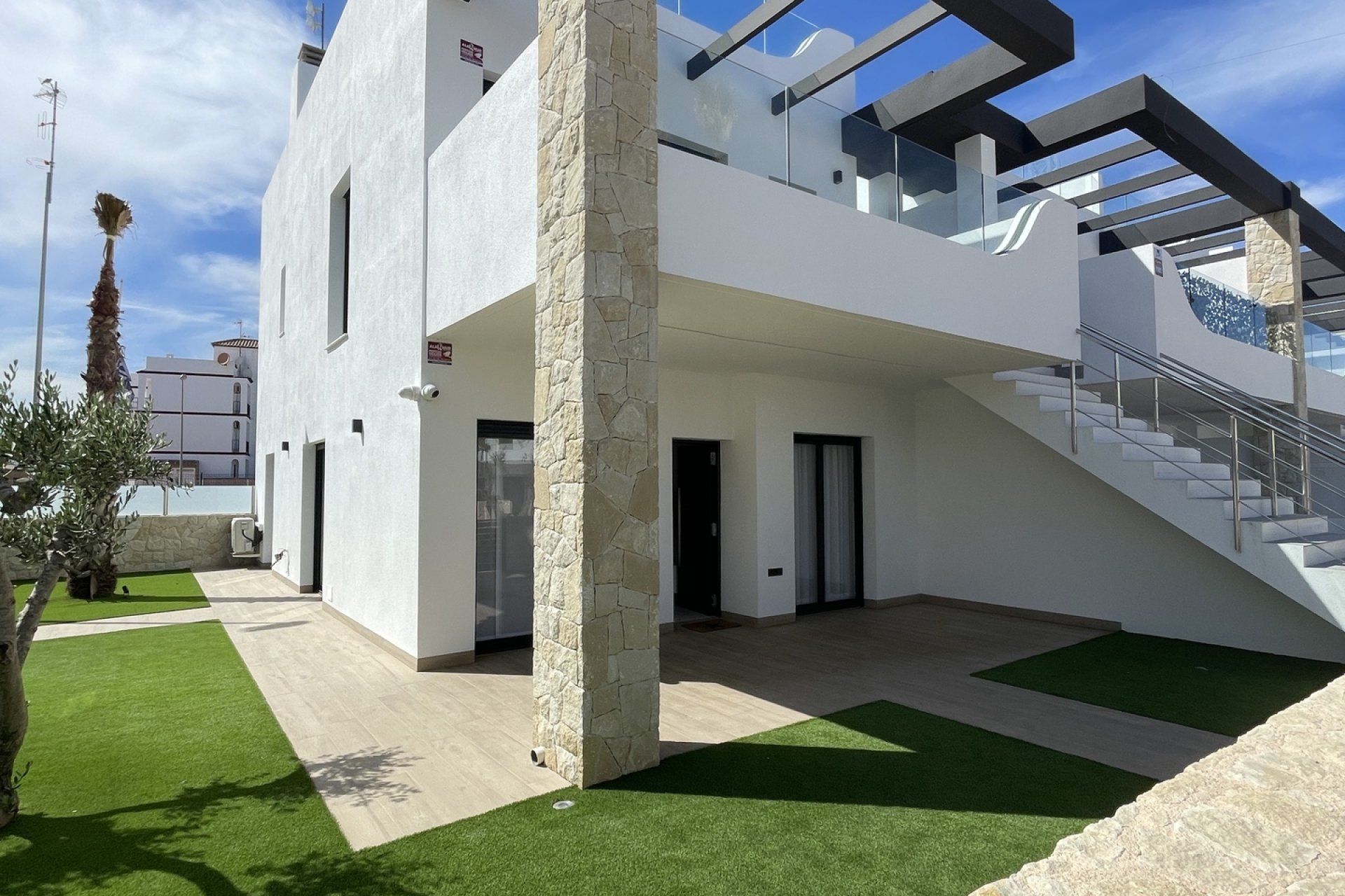 Obra nueva - Adosado - Torrevieja