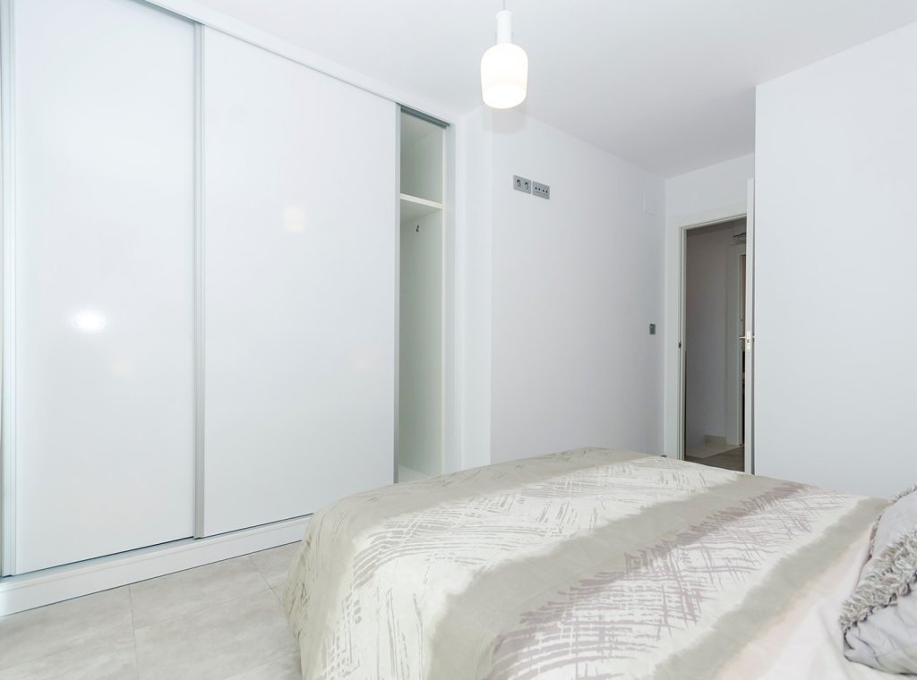 Obra nueva - Adosado - Torrevieja