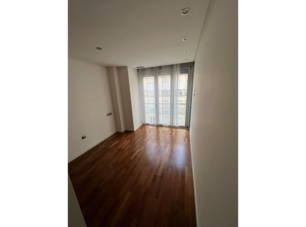 Obra nueva - Apartamento / piso - Elche