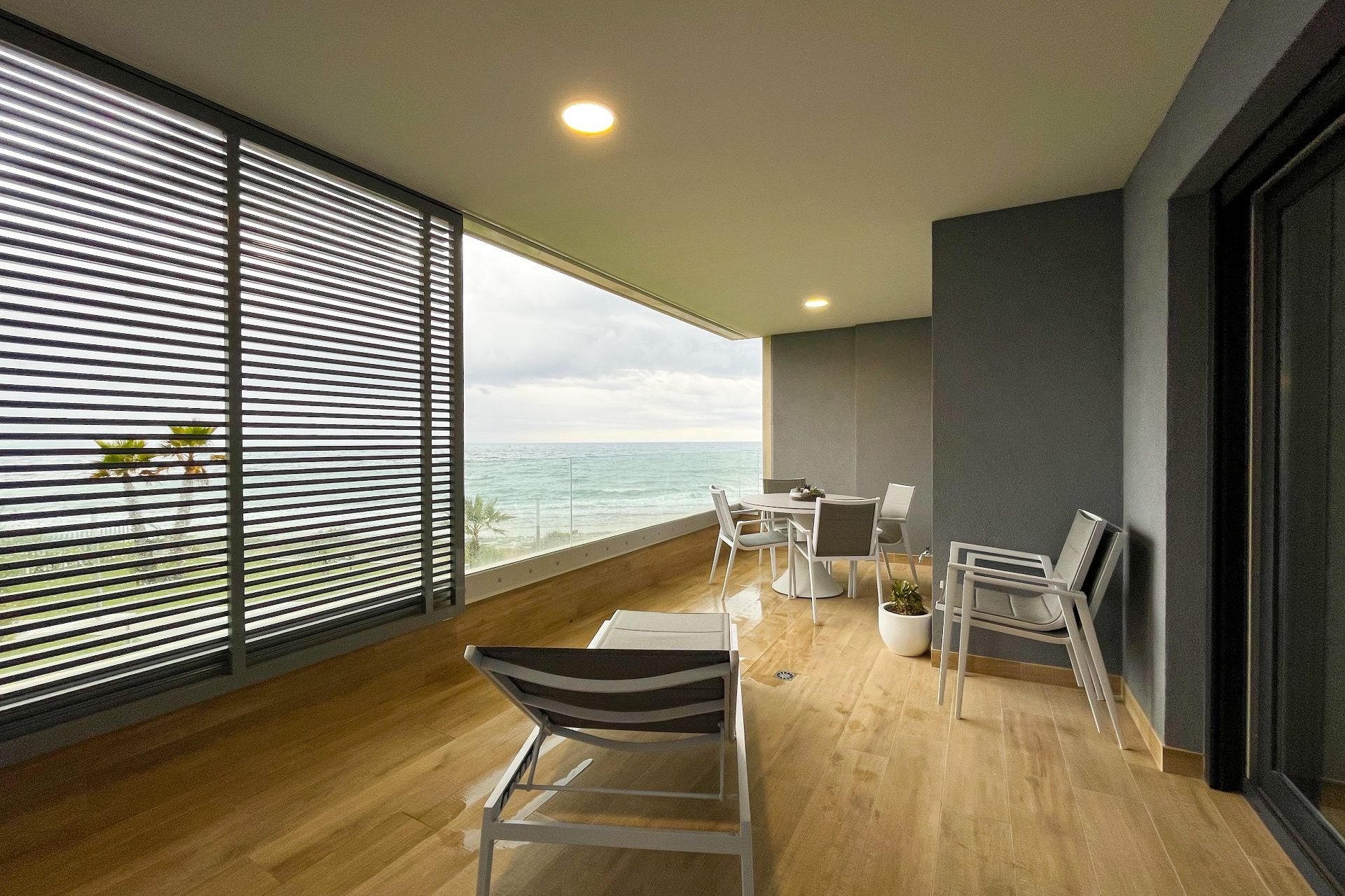 Obra nueva - Apartamento / piso - Orihuela Costa - Punta Prima