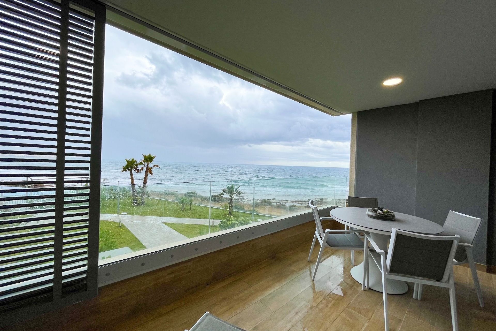 Obra nueva - Apartamento / piso - Orihuela Costa - Punta Prima