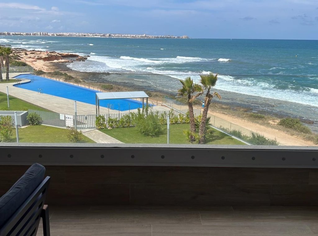 Obra nueva - Apartamento / piso - Orihuela Costa - Punta Prima
