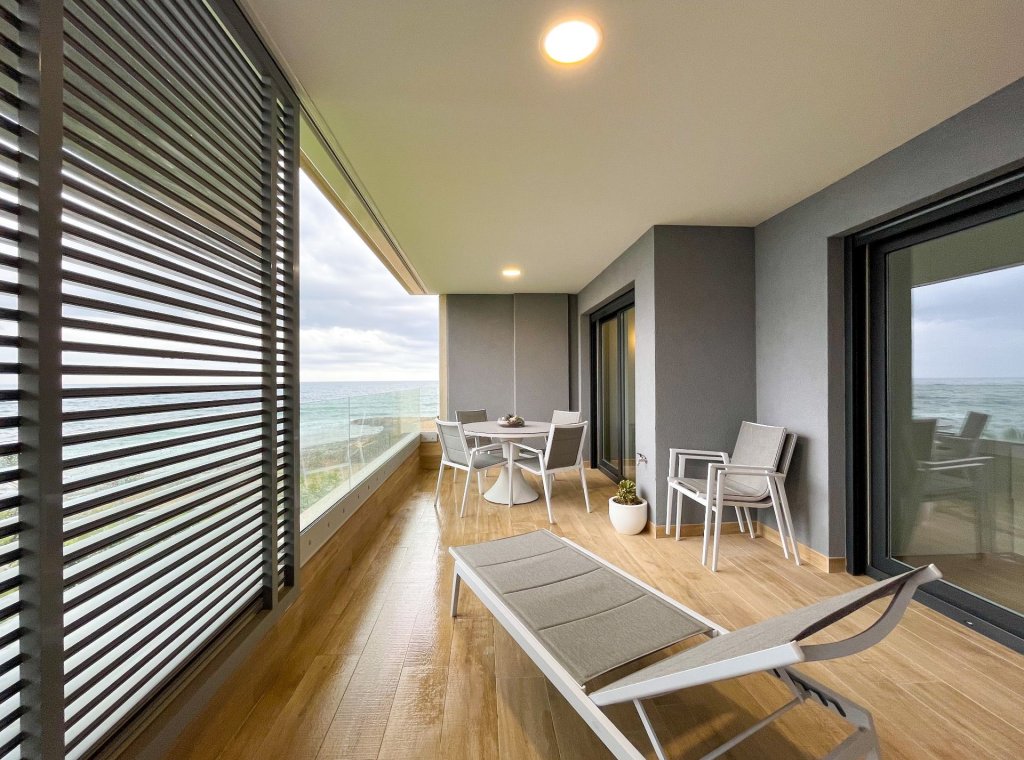 Obra nueva - Apartamento / piso - Orihuela Costa - Punta Prima