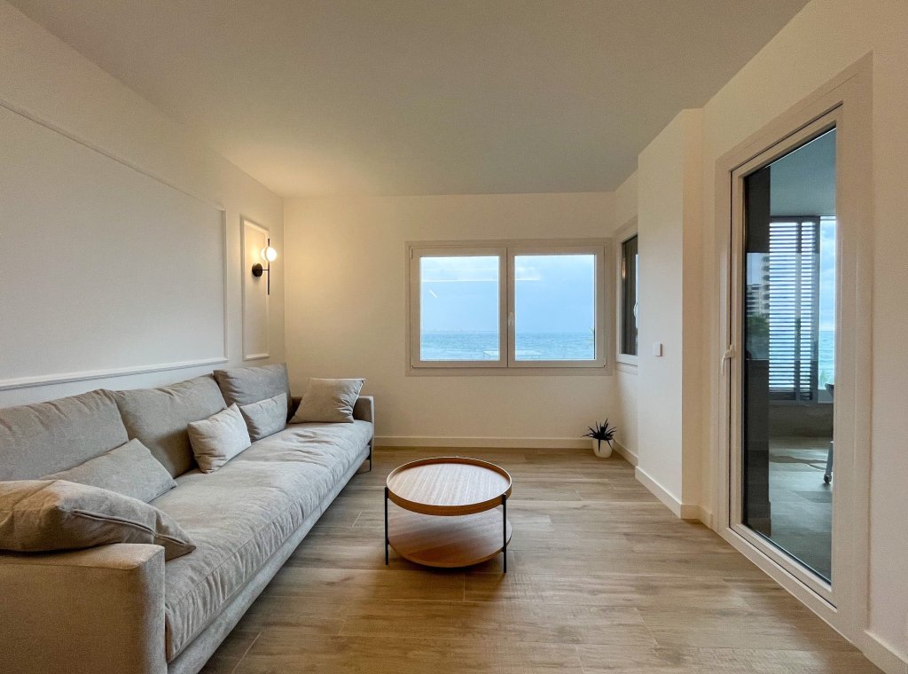 Obra nueva - Apartamento / piso - Orihuela Costa - Punta Prima