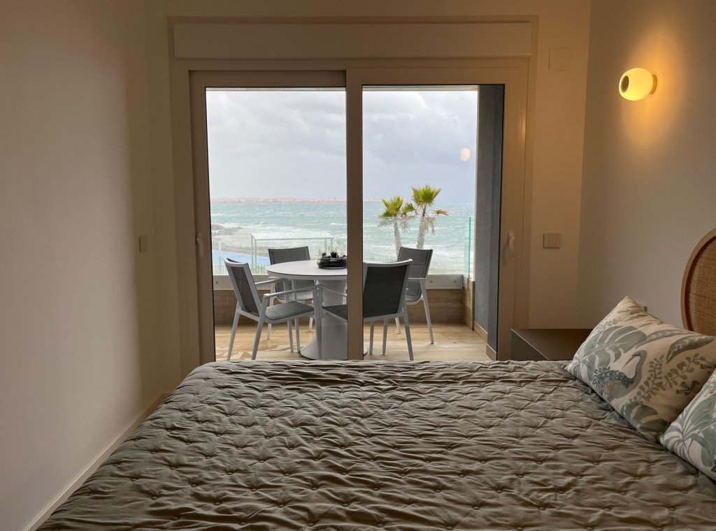 Obra nueva - Apartamento / piso - Orihuela Costa - Punta Prima