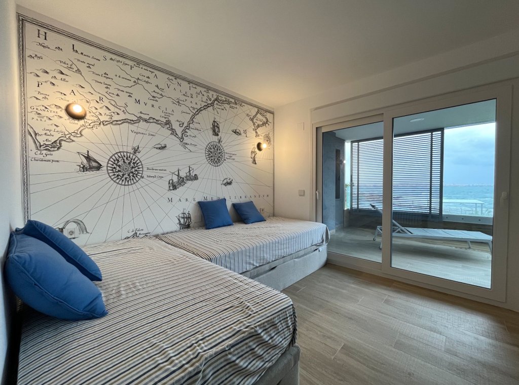Obra nueva - Apartamento / piso - Orihuela Costa - Punta Prima