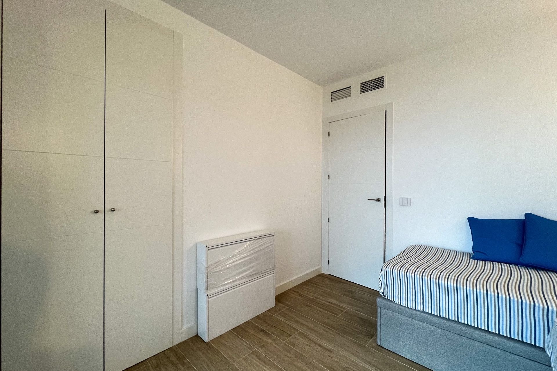 Obra nueva - Apartamento / piso - Orihuela Costa - Punta Prima
