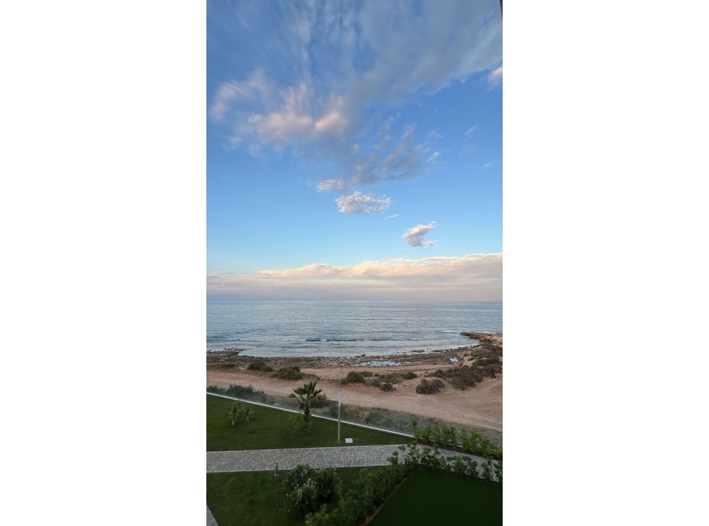 Obra nueva - Apartamento / piso - Orihuela Costa - Punta Prima