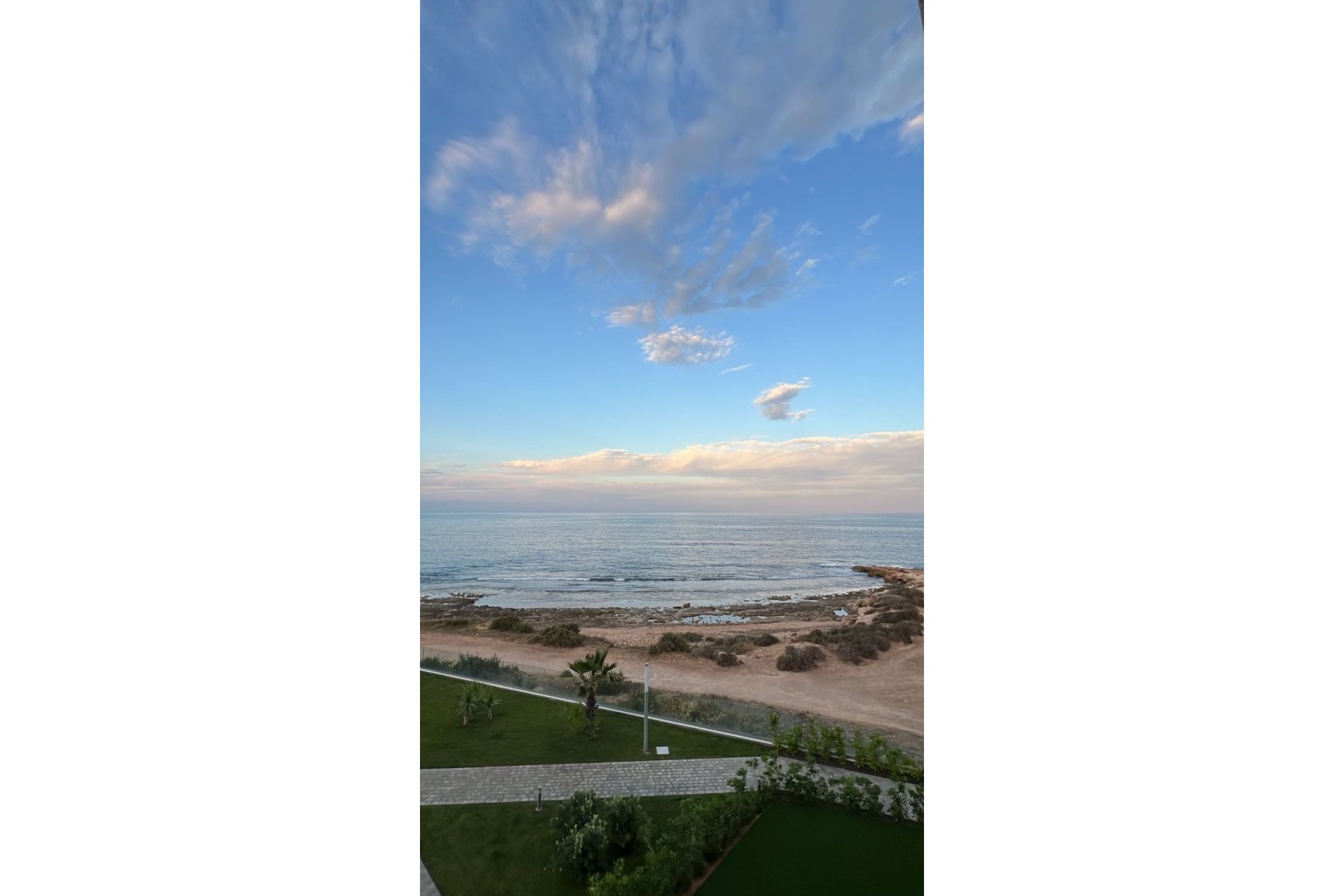 Obra nueva - Apartamento / piso - Orihuela Costa - Punta Prima