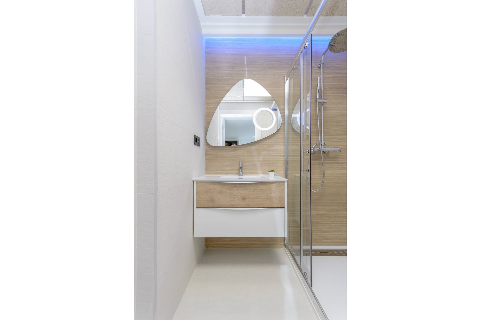 Obra nueva - Apartamento / piso - Torrevieja
