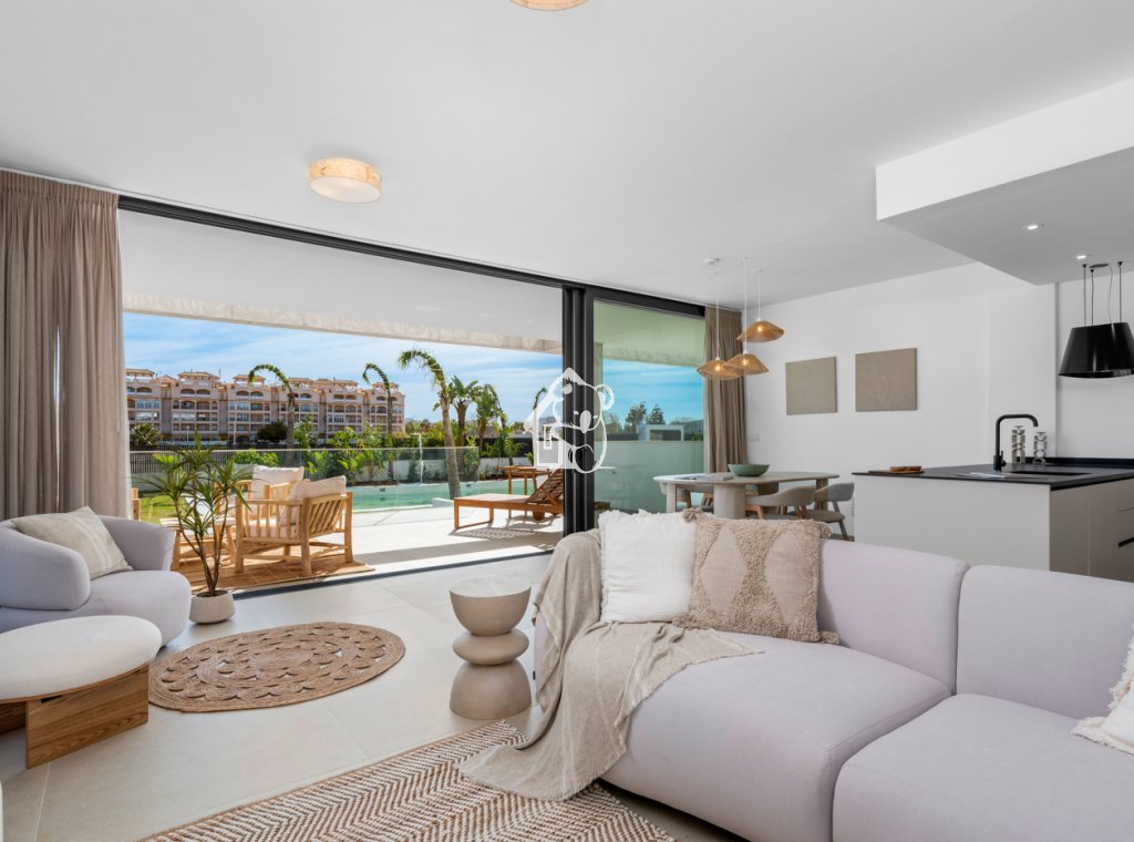 Obra nueva - Ático - Islas Menores