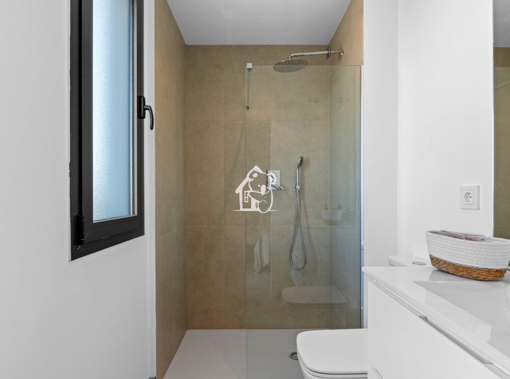 Obra nueva - Ático - Islas Menores