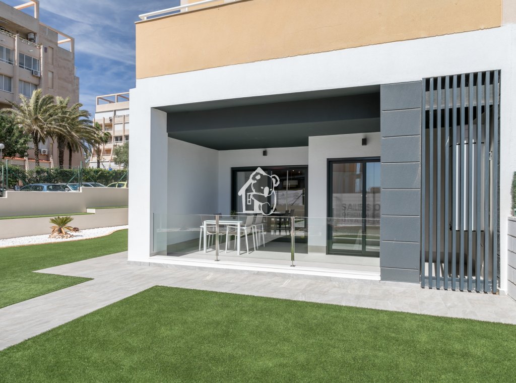 Obra nueva - Ático - Torrevieja