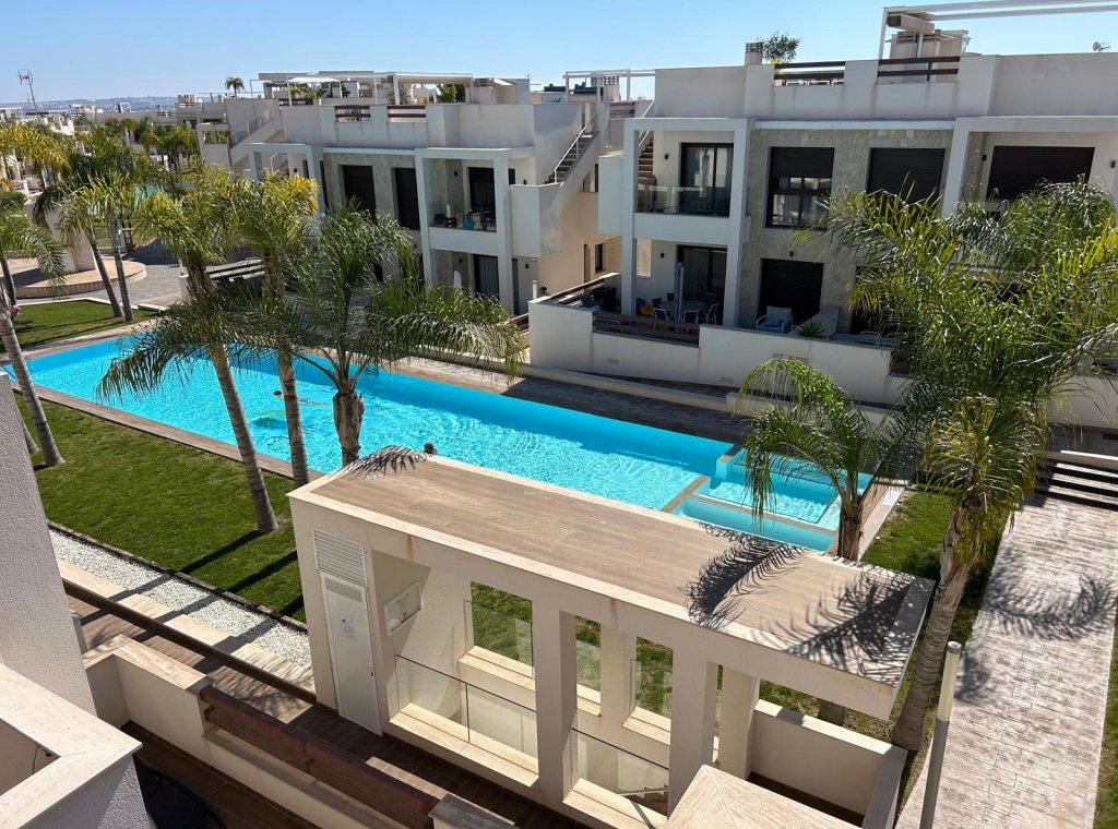 Obra nueva - Ático - Torrevieja