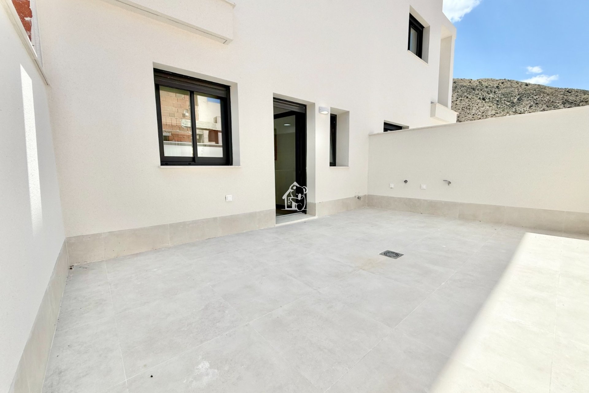 Obra nueva - Bungalow - Cox