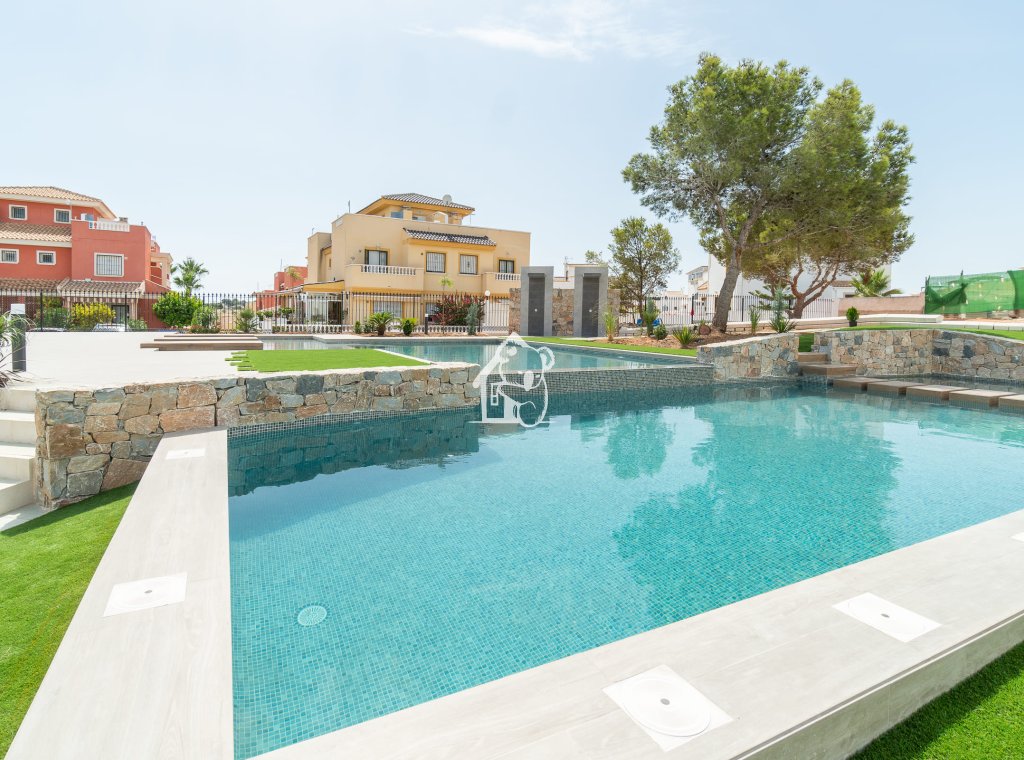 Obra nueva - Bungalow - Torrevieja