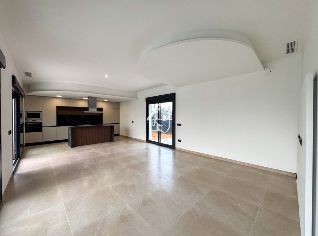 Obra nueva - Villa - Algorfa