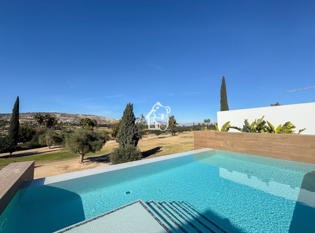 Obra nueva - Villa - Algorfa