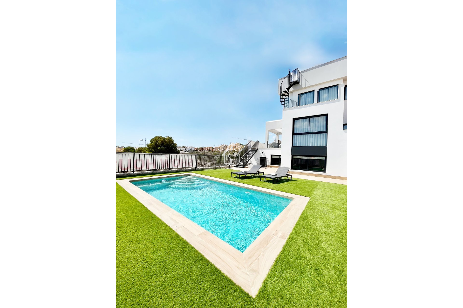 Obra nueva - Villa - Algorfa