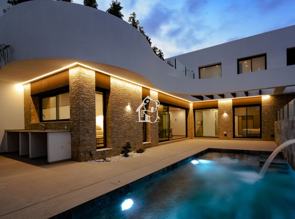 Obra nueva - Villa - Almoradí