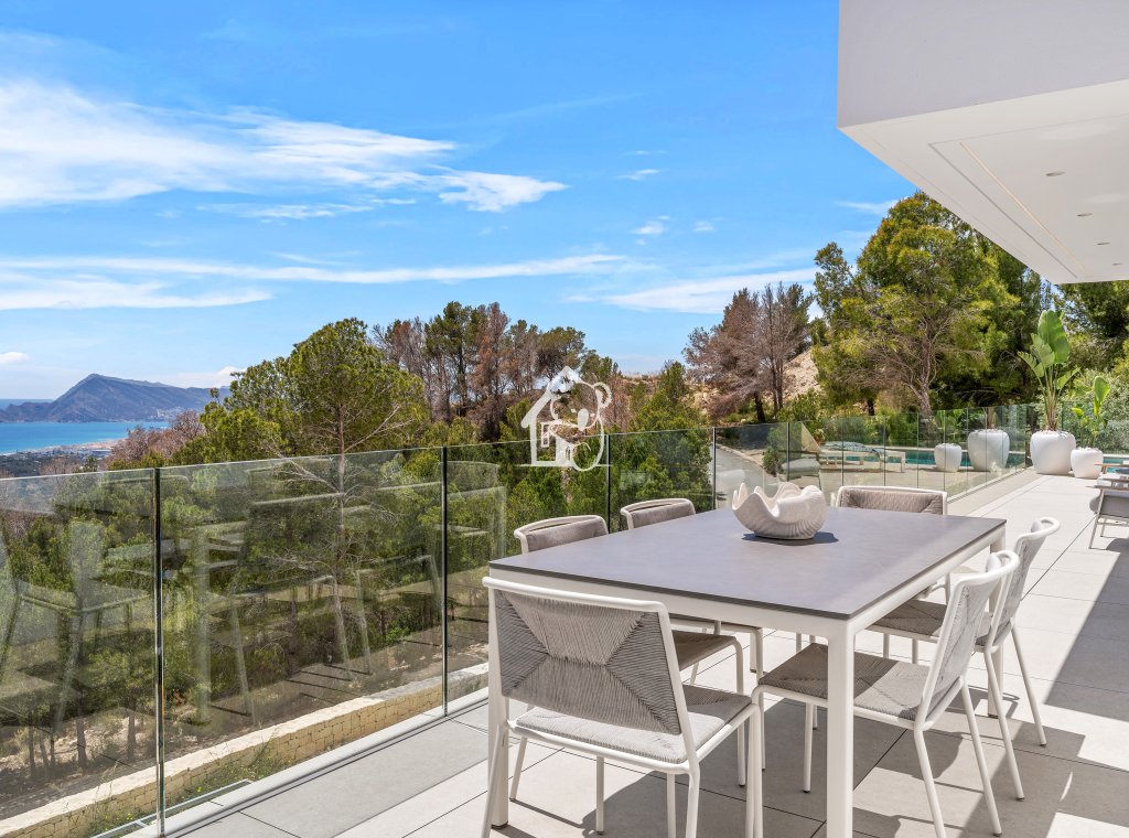 Obra nueva - Villa - Altea