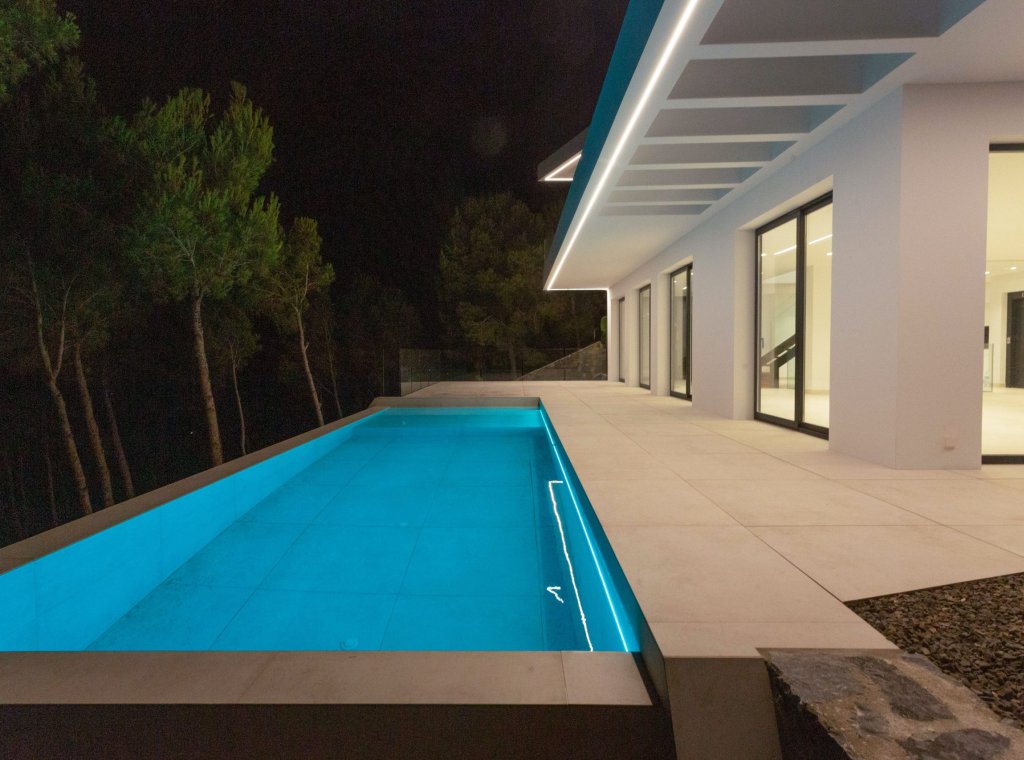 Obra nueva - Villa - Altea