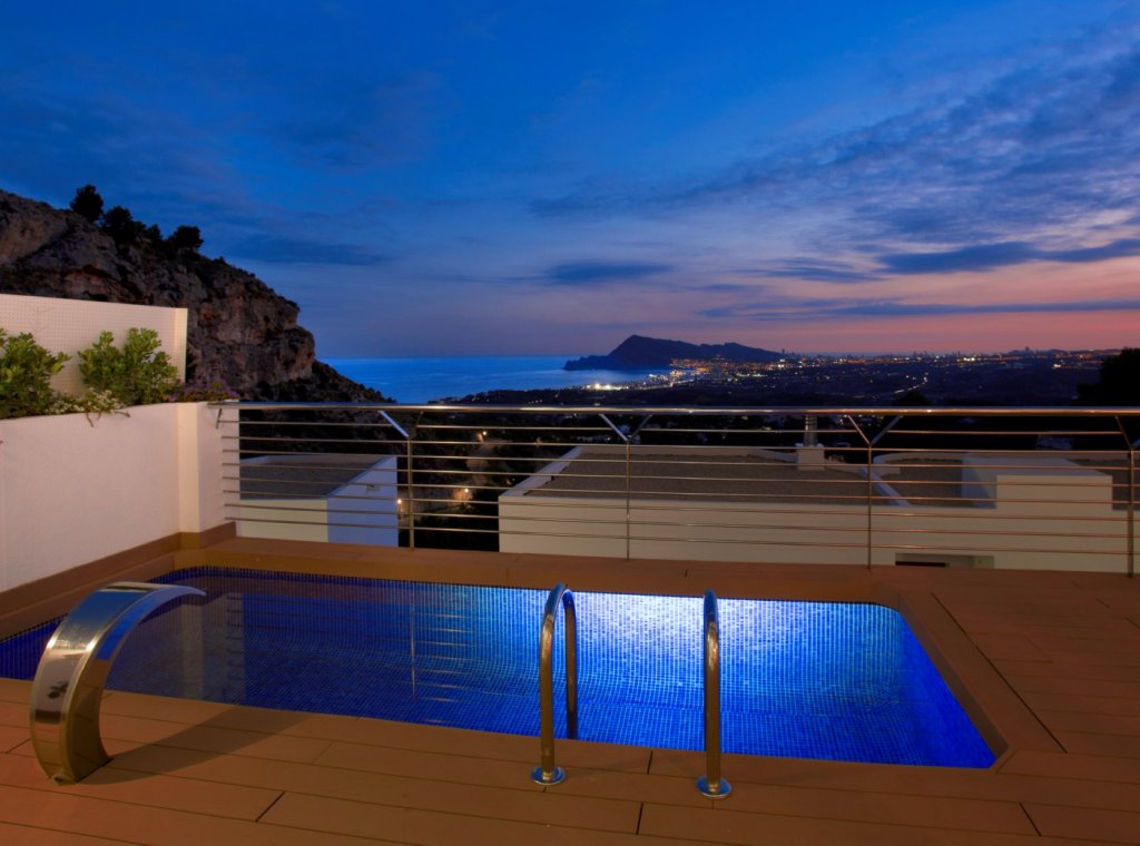 Obra nueva - Villa - Altea