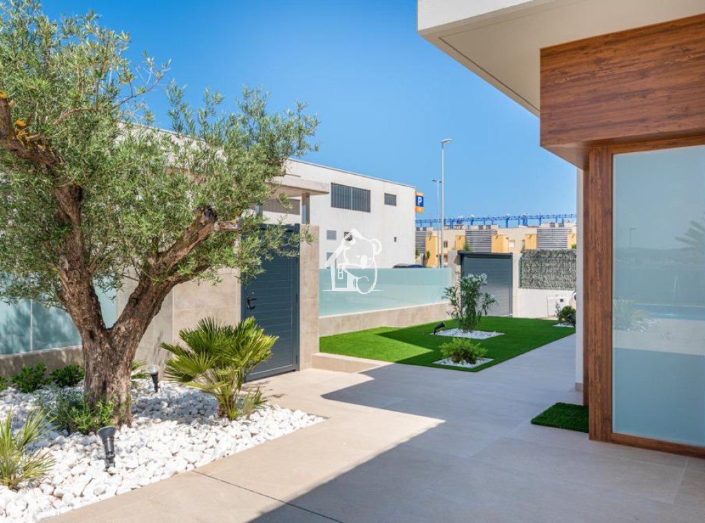 Obra nueva - Villa - Dehesa de Campoamor