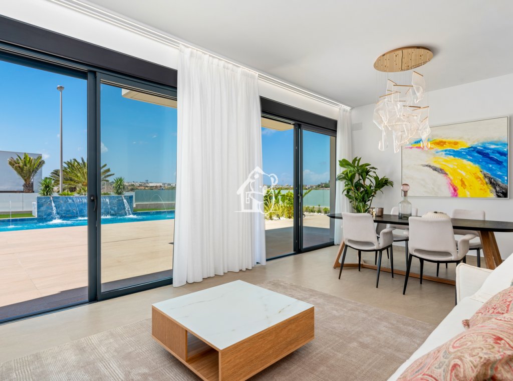 Obra nueva - Villa - Dehesa de Campoamor