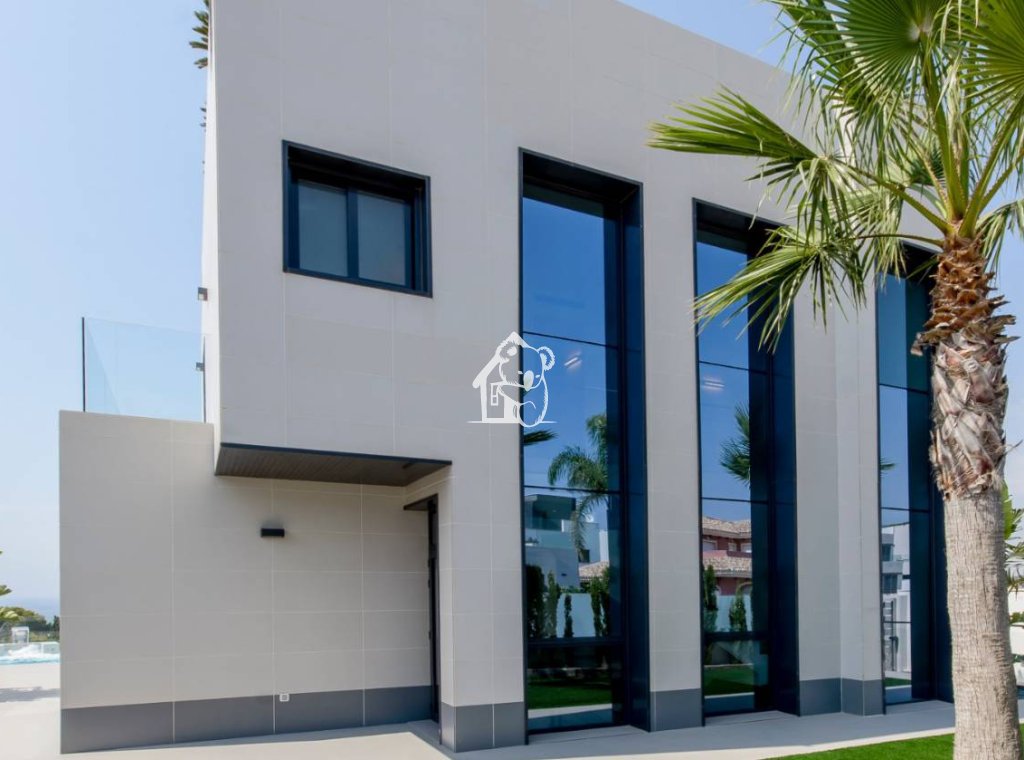 Obra nueva - Villa - Dehesa de Campoamor