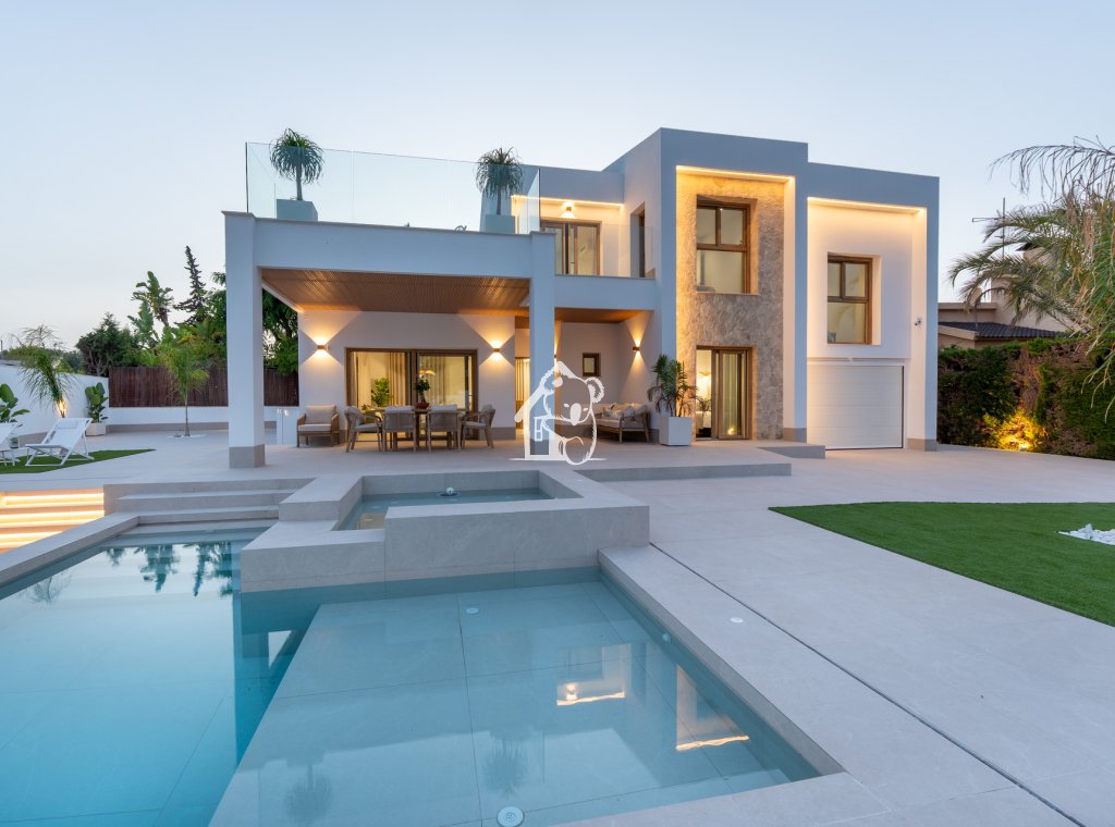 Obra nueva - Villa - Orihuela Costa