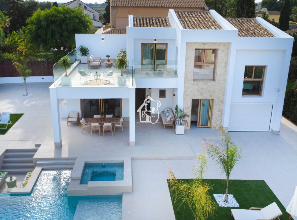 Obra nueva - Villa - Orihuela Costa