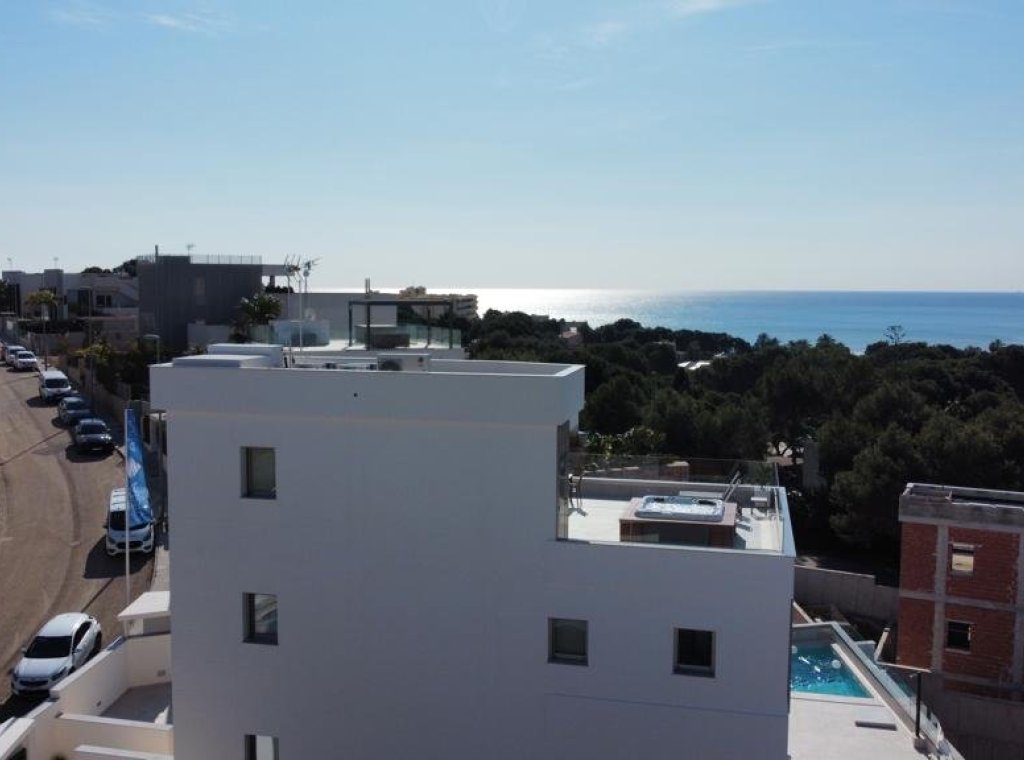 Obra nueva - Villa - Orihuela Costa