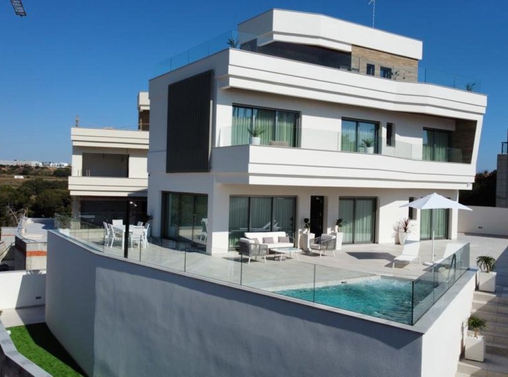 Obra nueva - Villa - Orihuela Costa