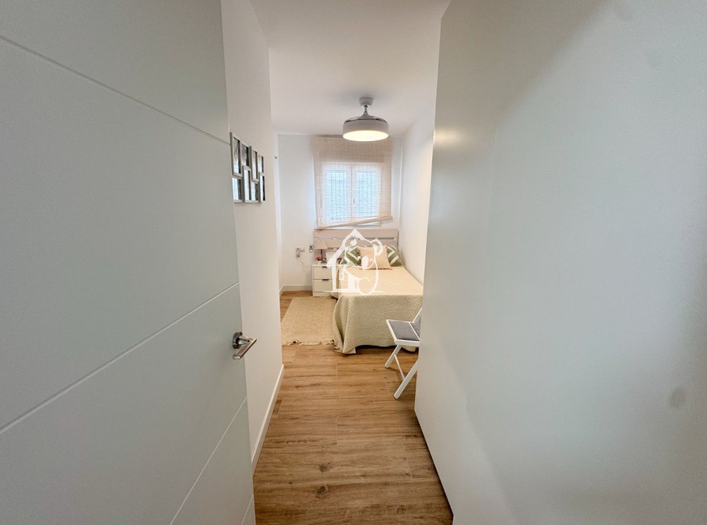 Перепродажа - Квартира / квартира - Orihuela Costa - Punta Prima