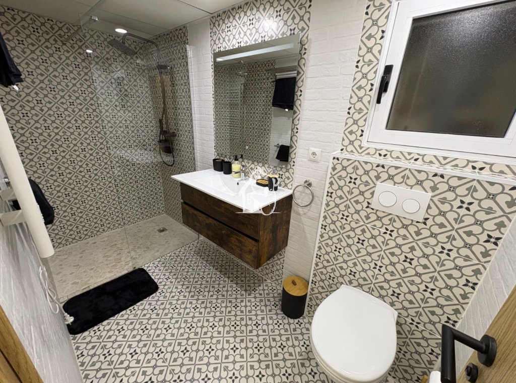Перепродажа - Квартира / квартира - Torrevieja - Centro