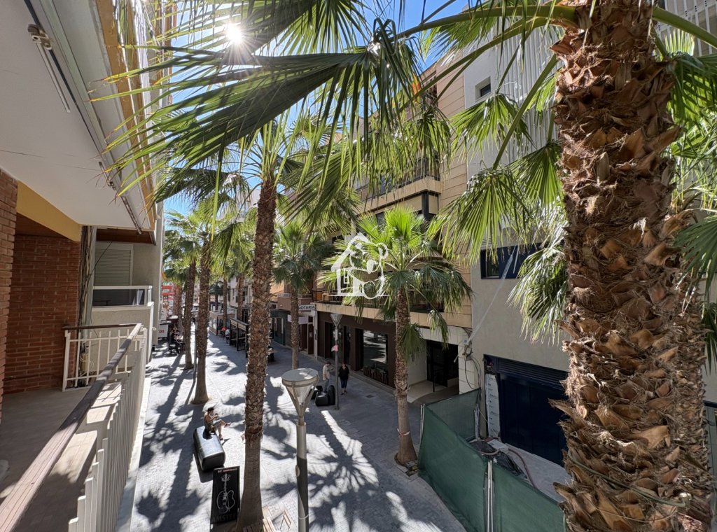 Перепродажа - Квартира / квартира - Torrevieja - Centro