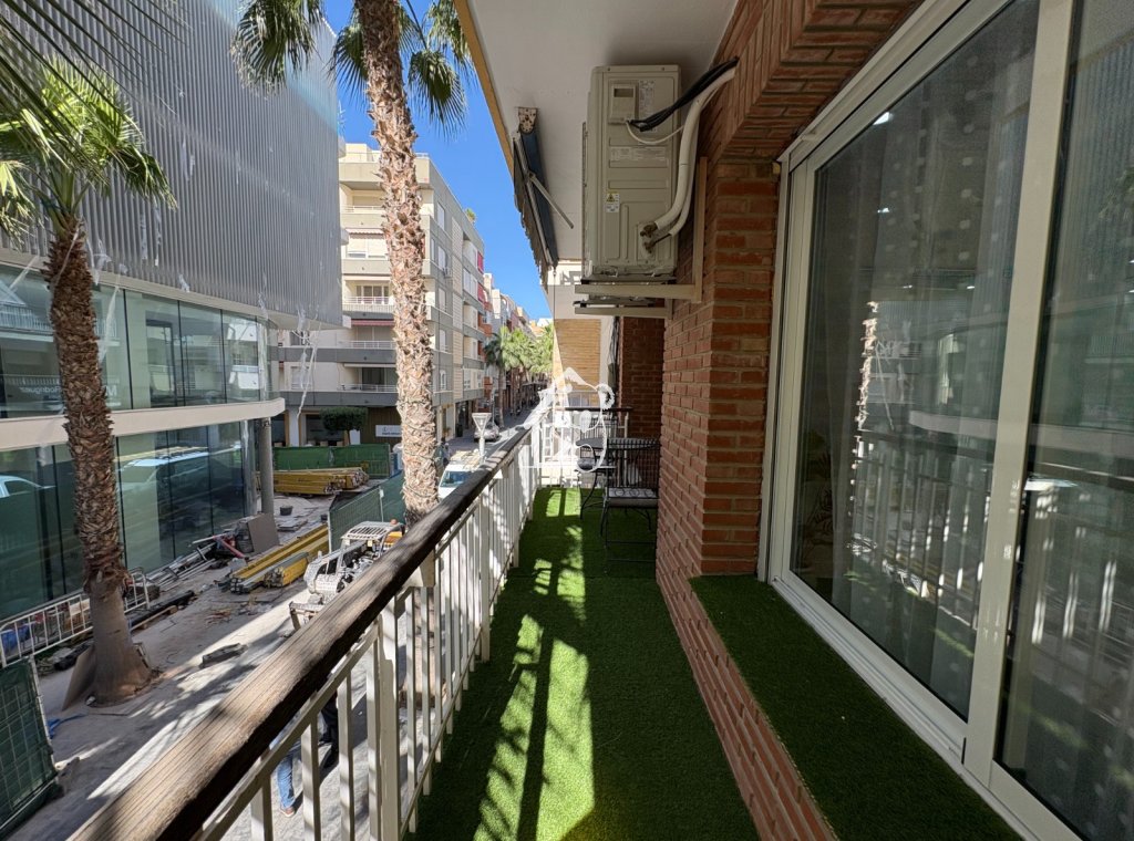 Перепродажа - Квартира / квартира - Torrevieja - Centro
