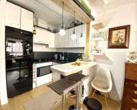 Перепродажа - Квартира / квартира - Torrevieja - Centro
