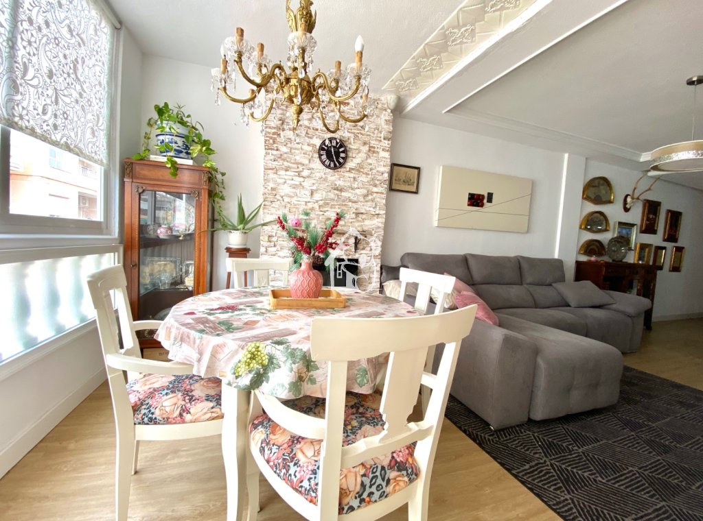 Перепродажа - Квартира / квартира - Torrevieja - Centro
