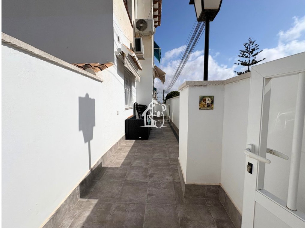 Перепродажа - Квартира / квартира - Torrevieja - Los Balcones - Los Altos del Edén