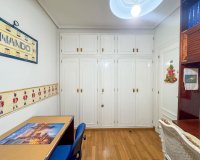 Перепродажа - Квартира / квартира - Torrevieja - Torrevieja Centro