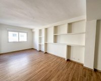 Перепродажа - Квартира / квартира - Torrevieja