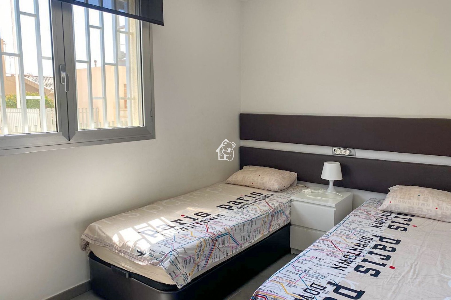 Перепродажа - Квартира / квартира - Torrevieja