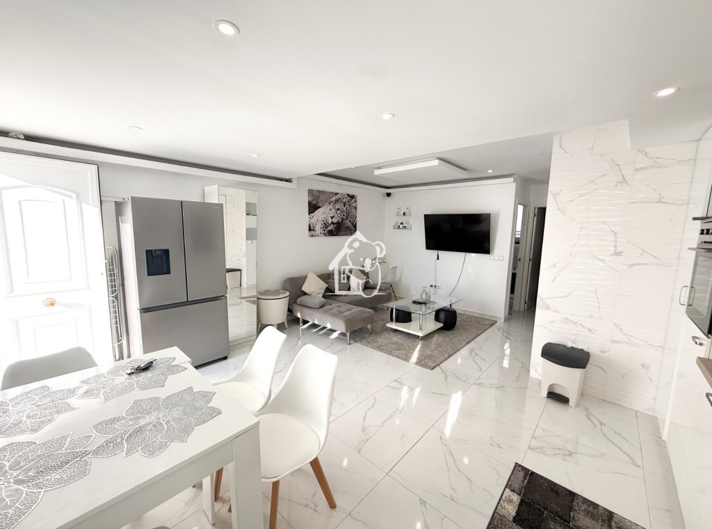 Перепродажа - Таунхаус - Torrevieja - La Siesta - El Salado -  Torreta