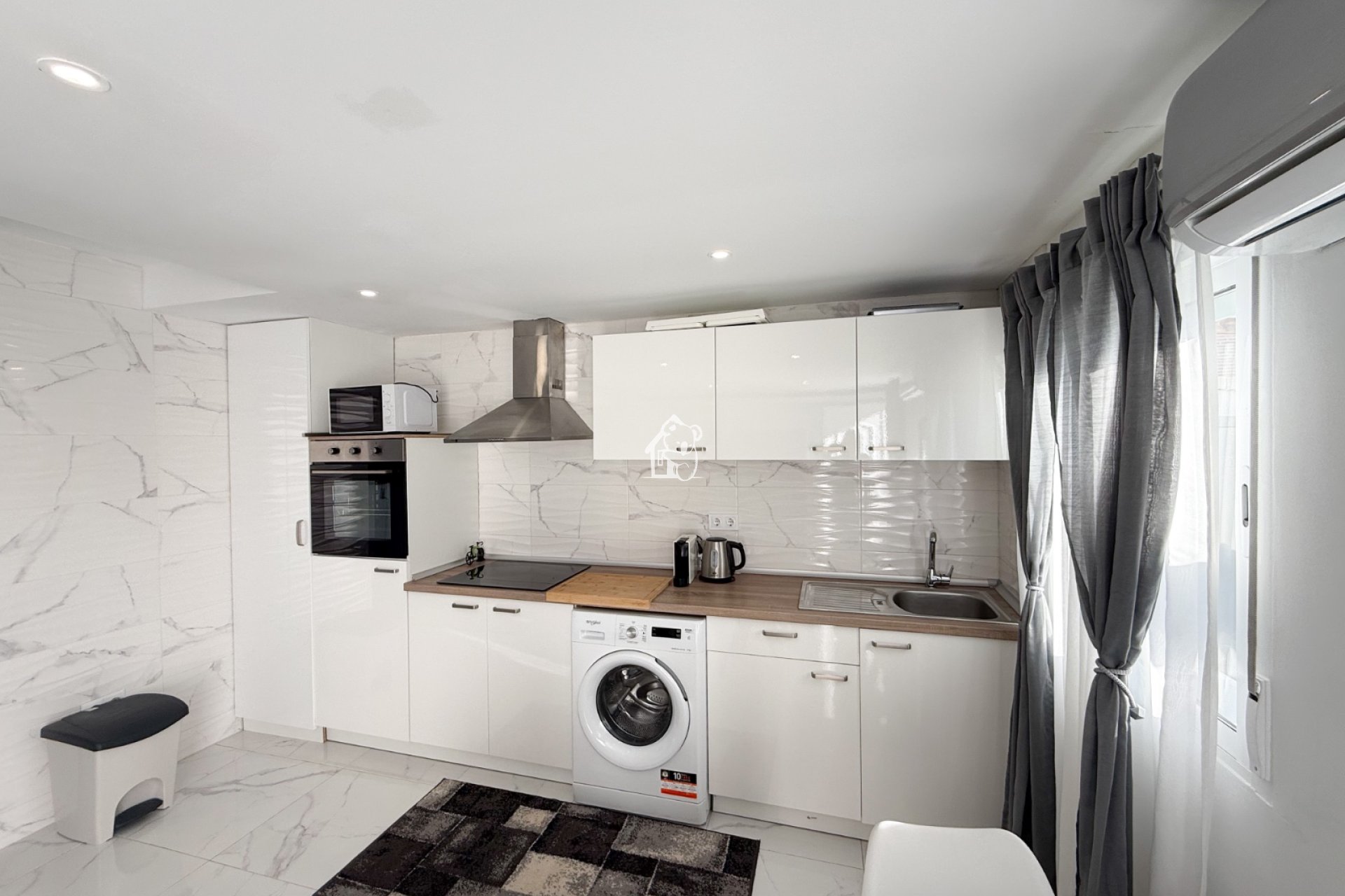 Перепродажа - Таунхаус - Torrevieja - La Siesta - El Salado -  Torreta