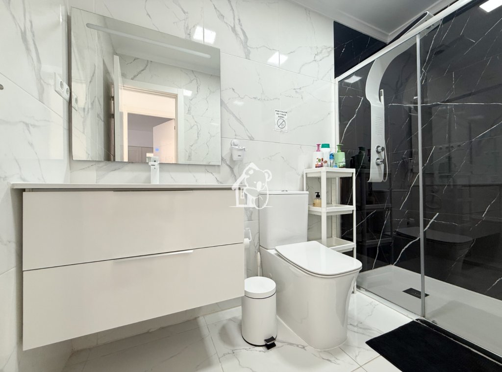 Перепродажа - Таунхаус - Torrevieja - La Siesta - El Salado -  Torreta