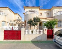 Перепродажа - Таунхаус - Torrevieja - Nueva Torrevieja - Aguas Nuevas